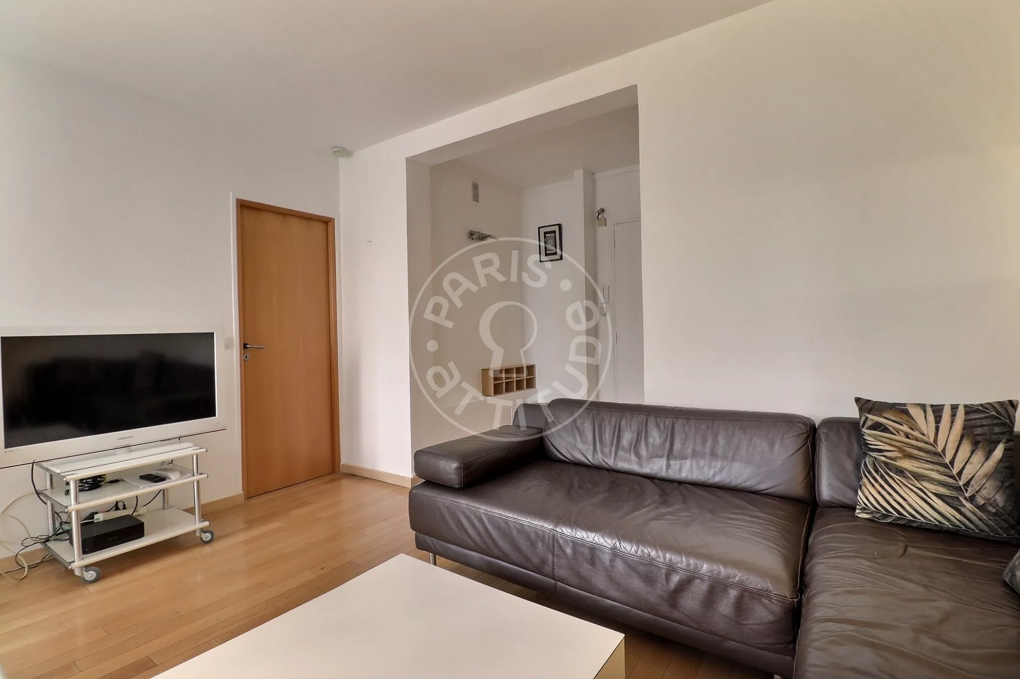Flat Rue de Passy in Paris