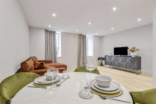 Flat Baker Street in City of Westminster