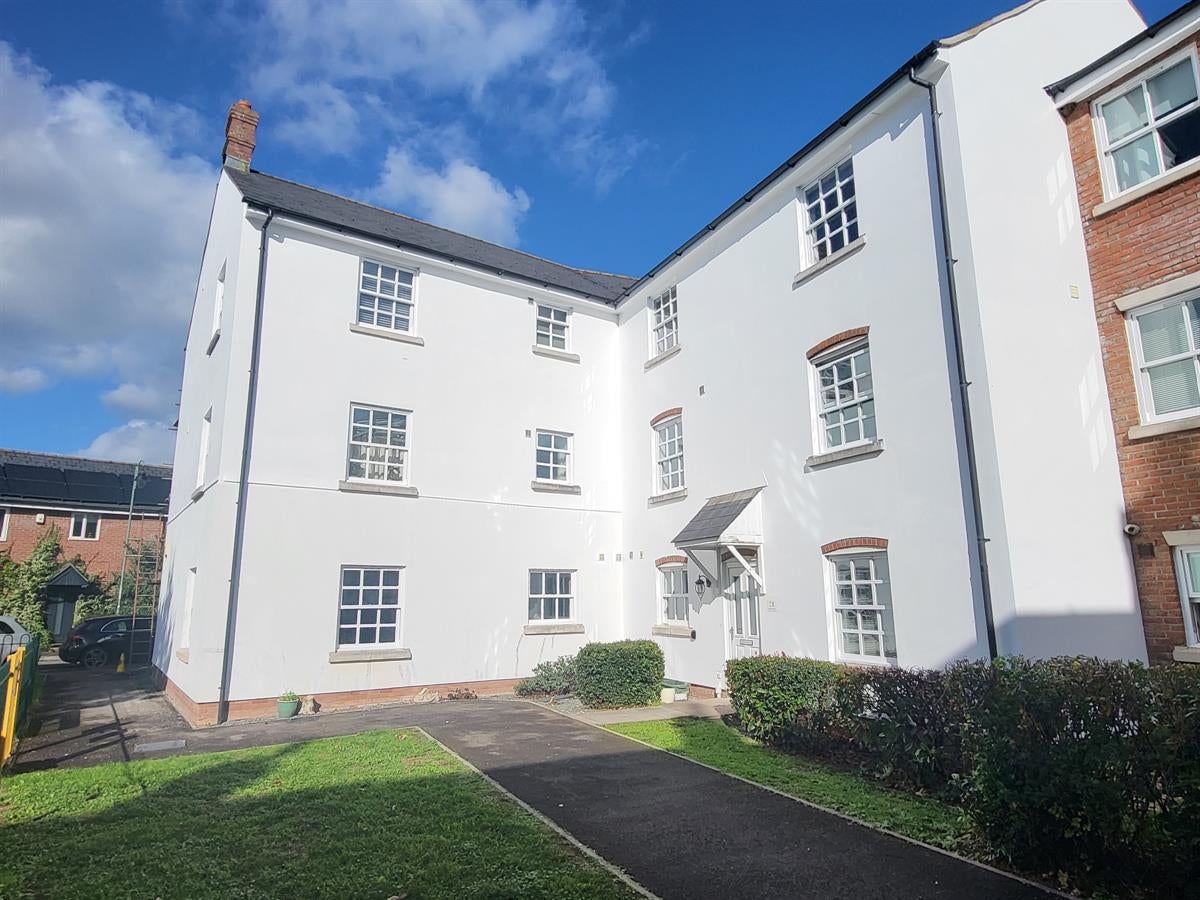 Flat Monnow Keep in Monmouth