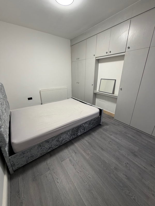 Room Cardigan Street in Salford
