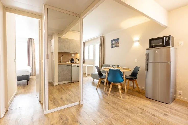 Appartement Avenue Gambetta à Courbevoie