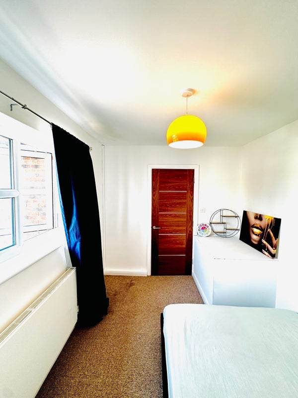 Room Church Road in St Helens