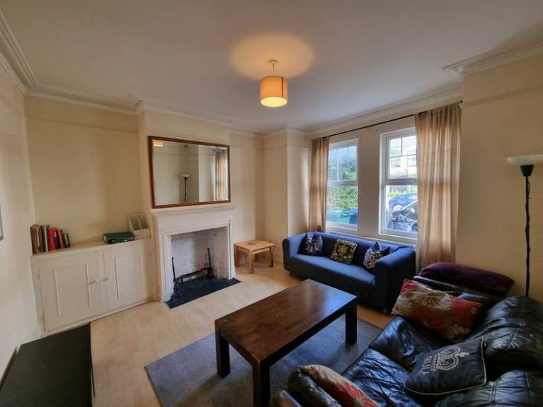 House Crewys Road in Greater London