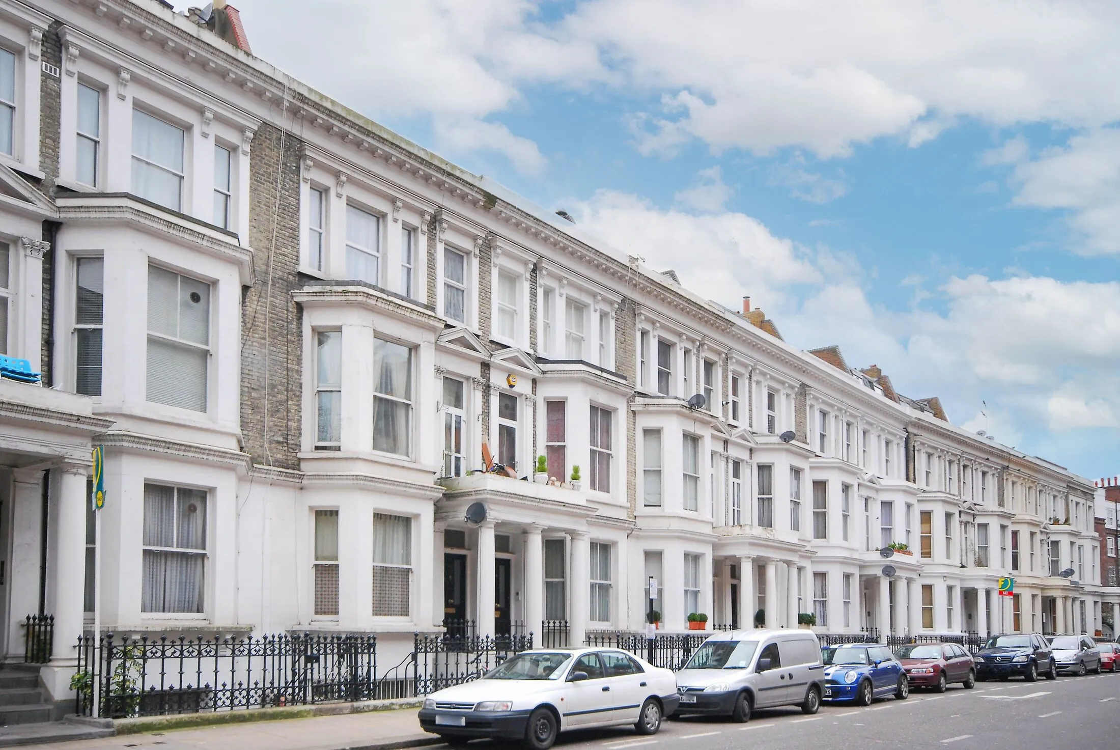 Flat Ashburnham Road in Greater London
