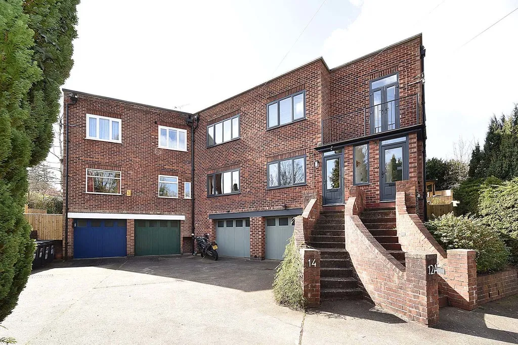 Flat Grove Park in Knutsford