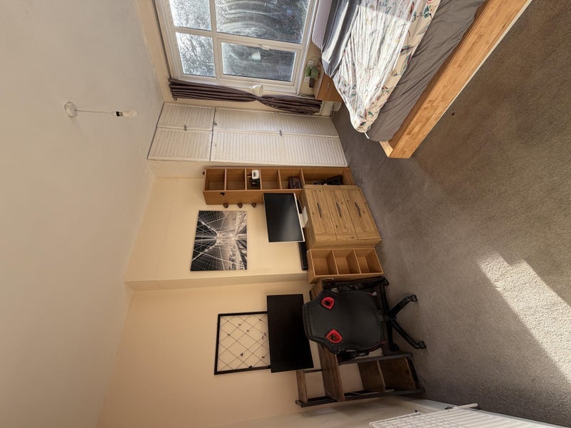 Room Morden Road in Greater London