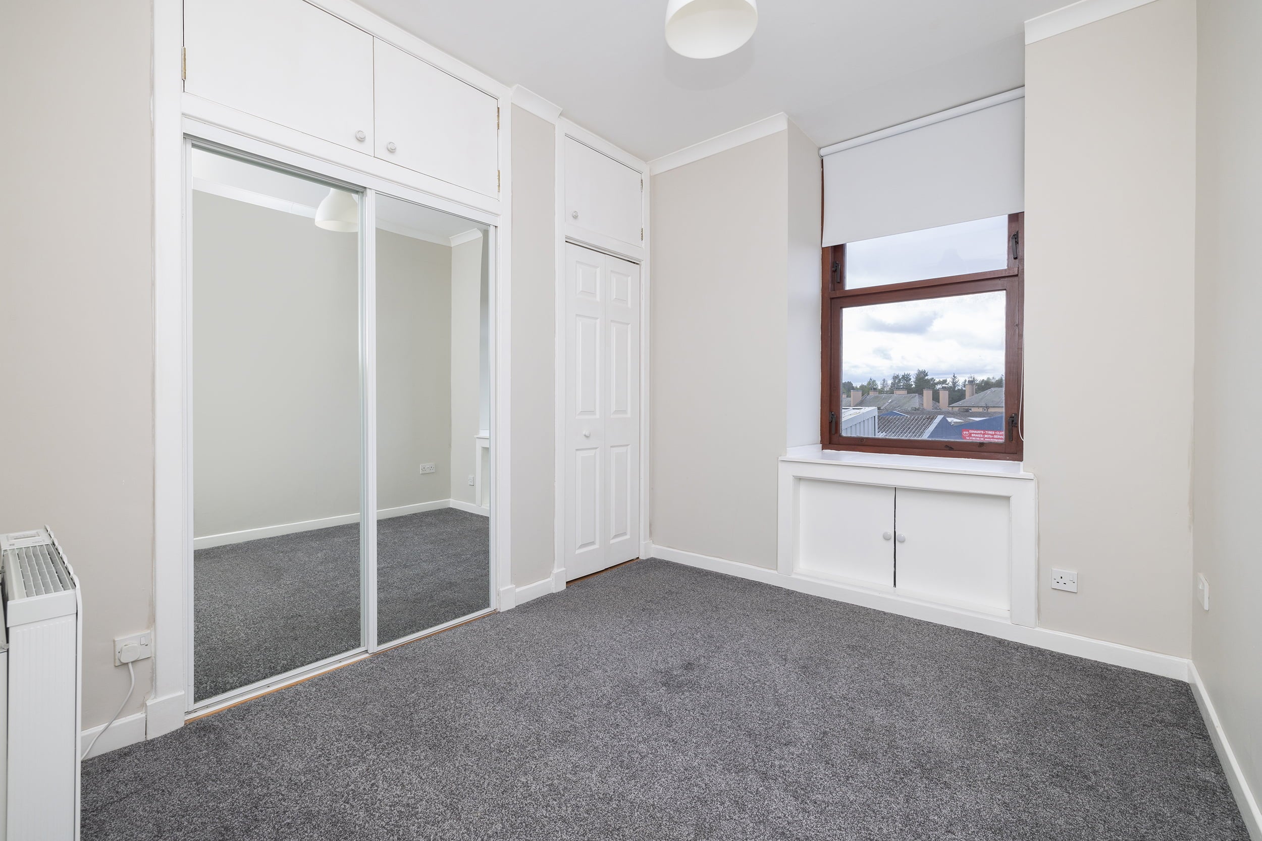 Flat Strathmartine Road in Dundee