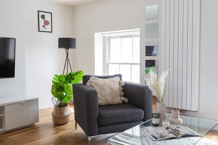 Flat Tottenham Street in Greater London