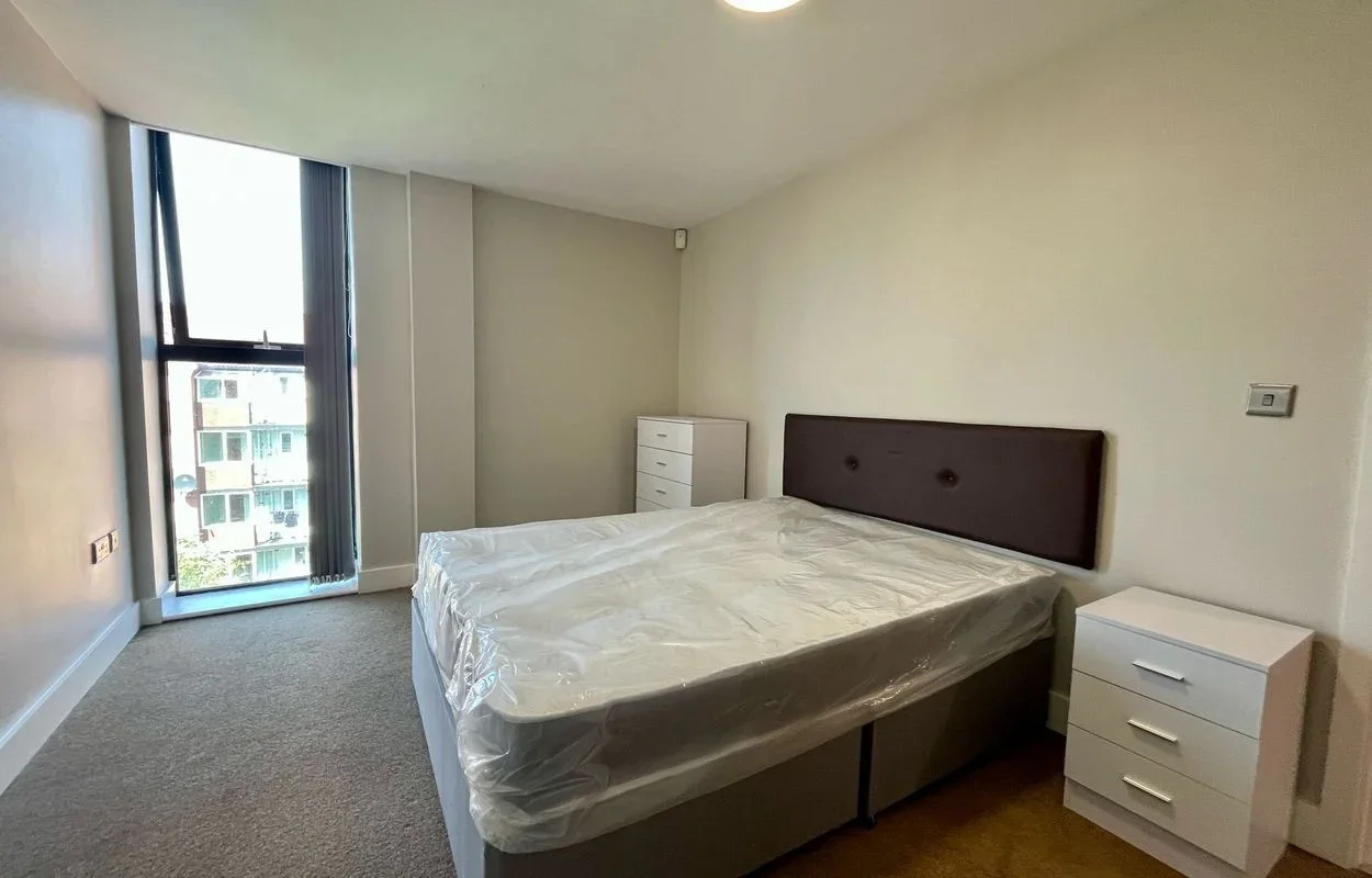Flat Sankey Street in Liverpool