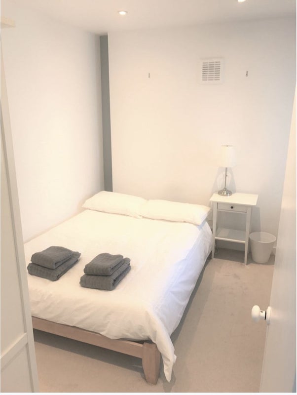 Flat Powis Square in Greater London