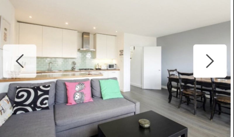 Flat Powis Square in Greater London