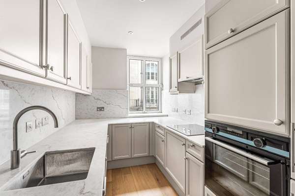 Flat Jermyn Street in City of Westminster