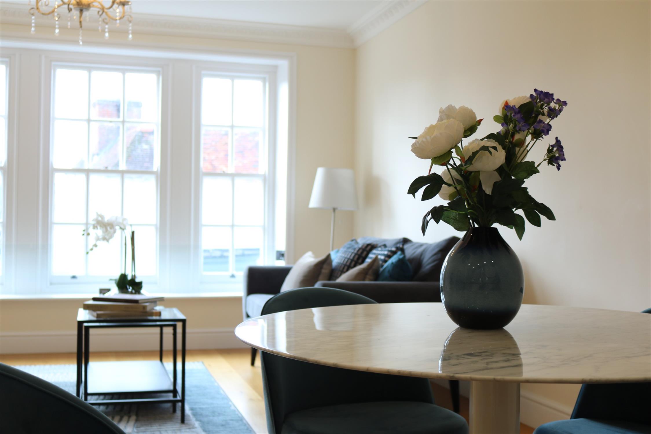 Flat St. George's Court in North Baddesley