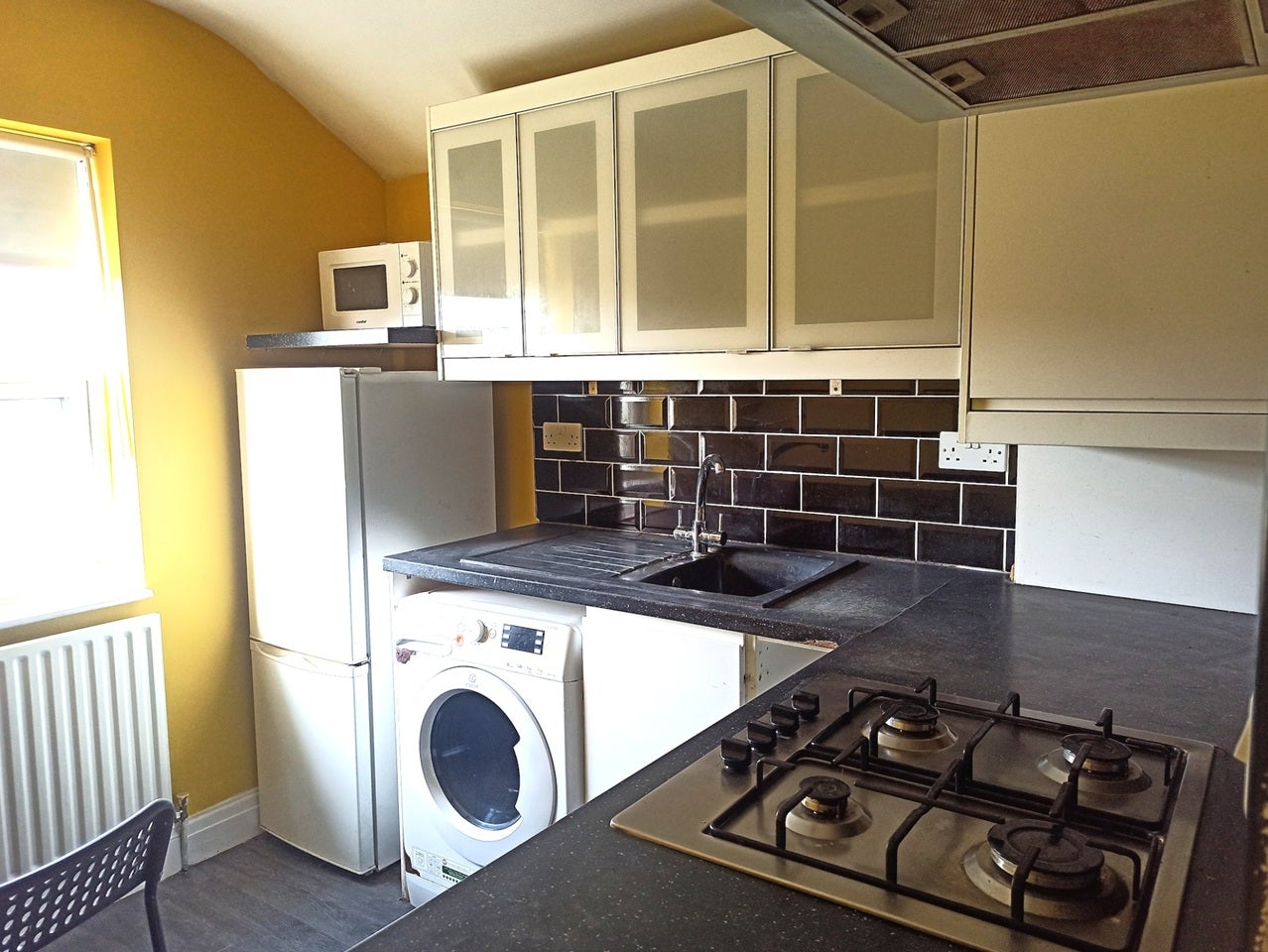 Flat Fairholme Road in Greater London