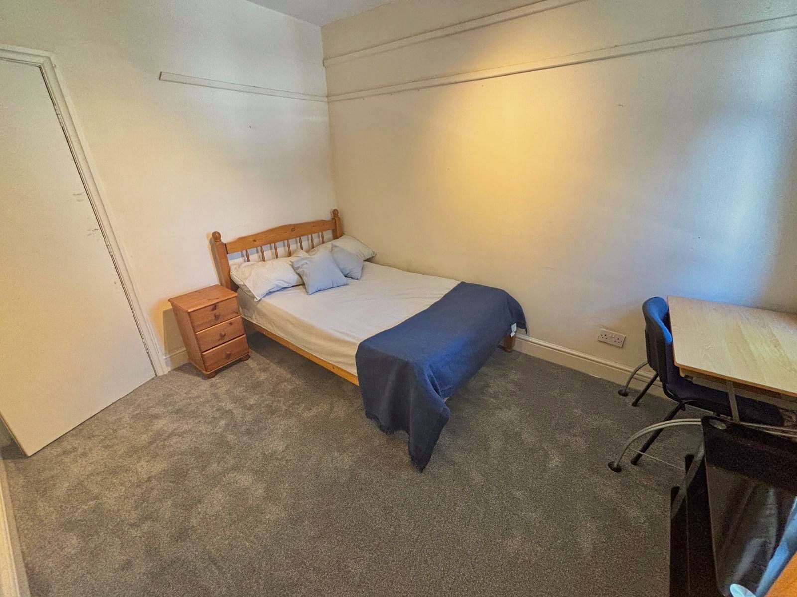 Room Ecclesall Road in Sheffield
