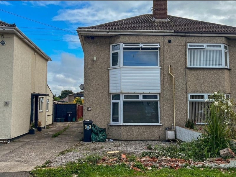 House Beach Road in Severn Beach