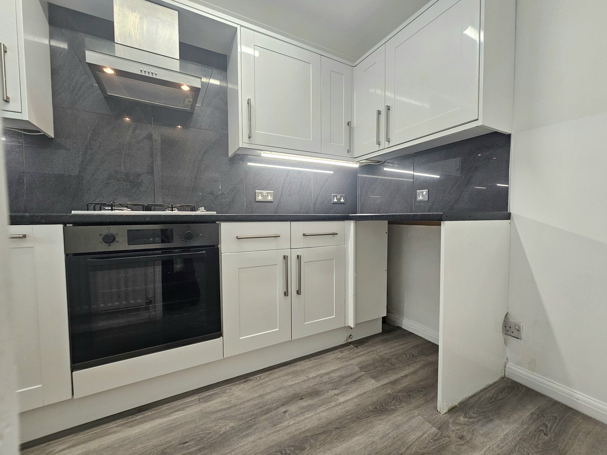 Flat Westmoreland Road in Greater London