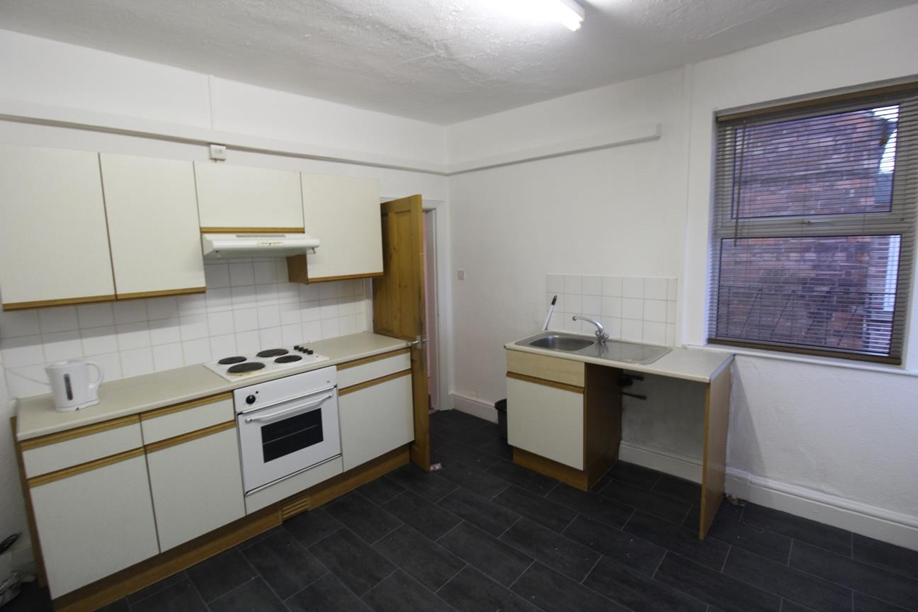 Flat Broxtowe Street in Nottingham