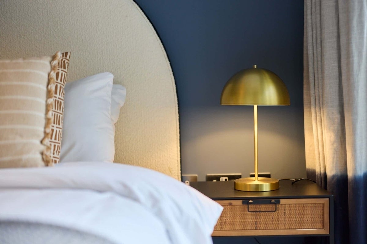 Flat Carlton Grove in Greater London