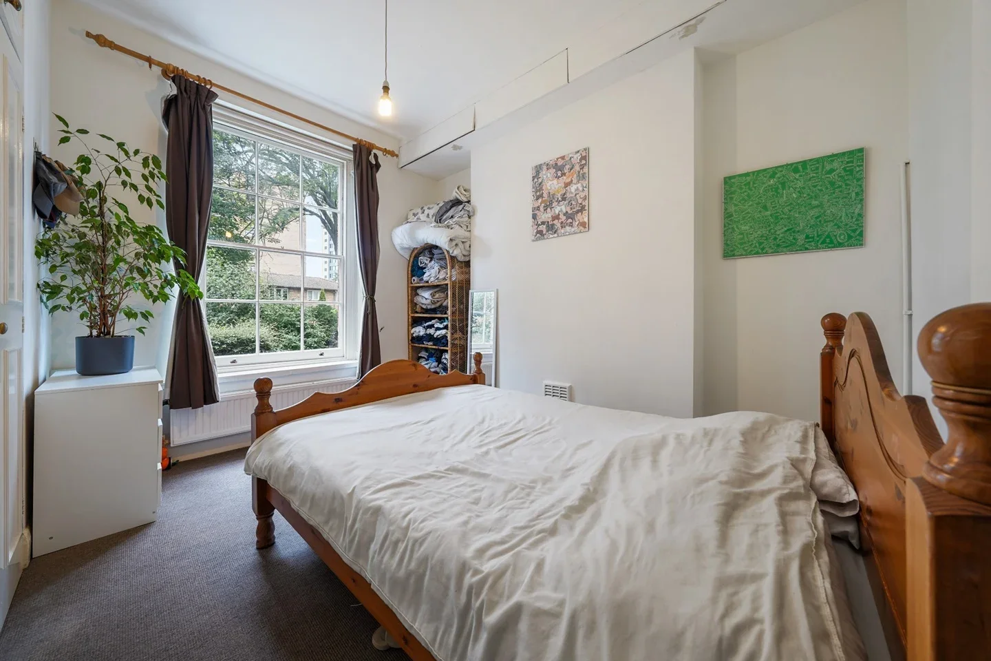 Flat Lillie Road in Greater London