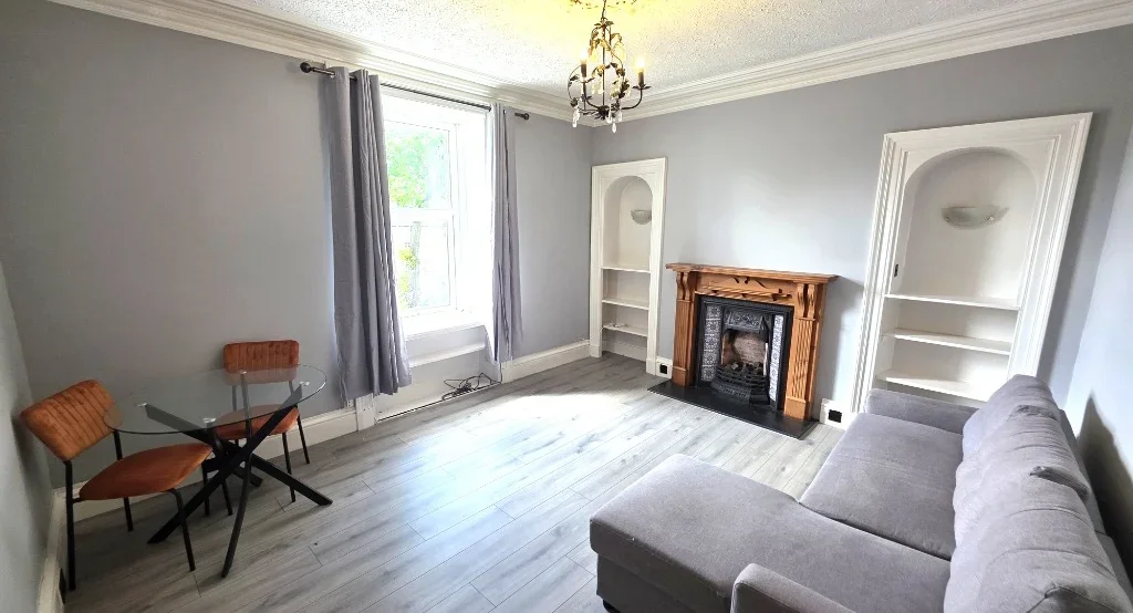 Flat Holburn Road in Aberdeen City