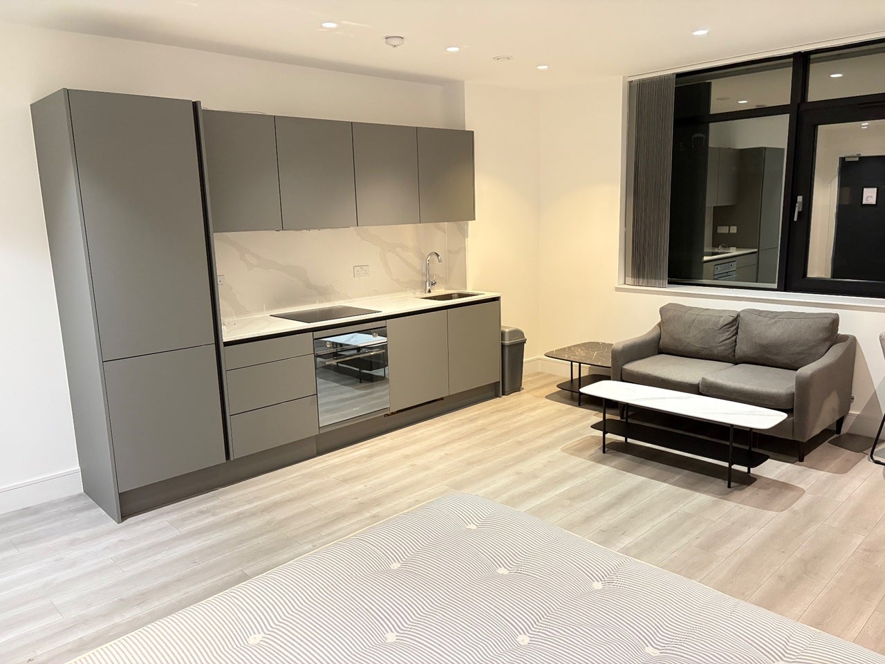 Flat Great West Road in Greater London
