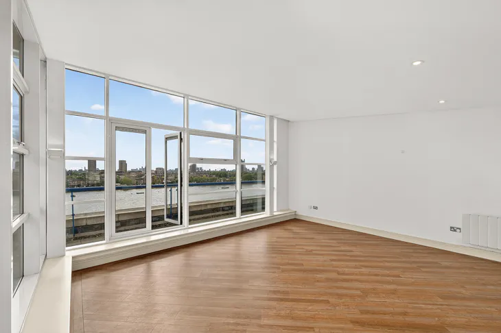 Flat Newton Place in Greater London