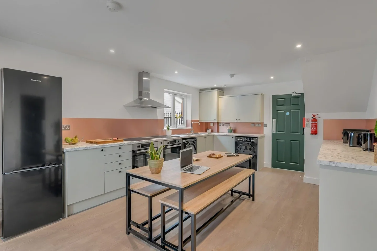 Room Garrick Green in Broadland