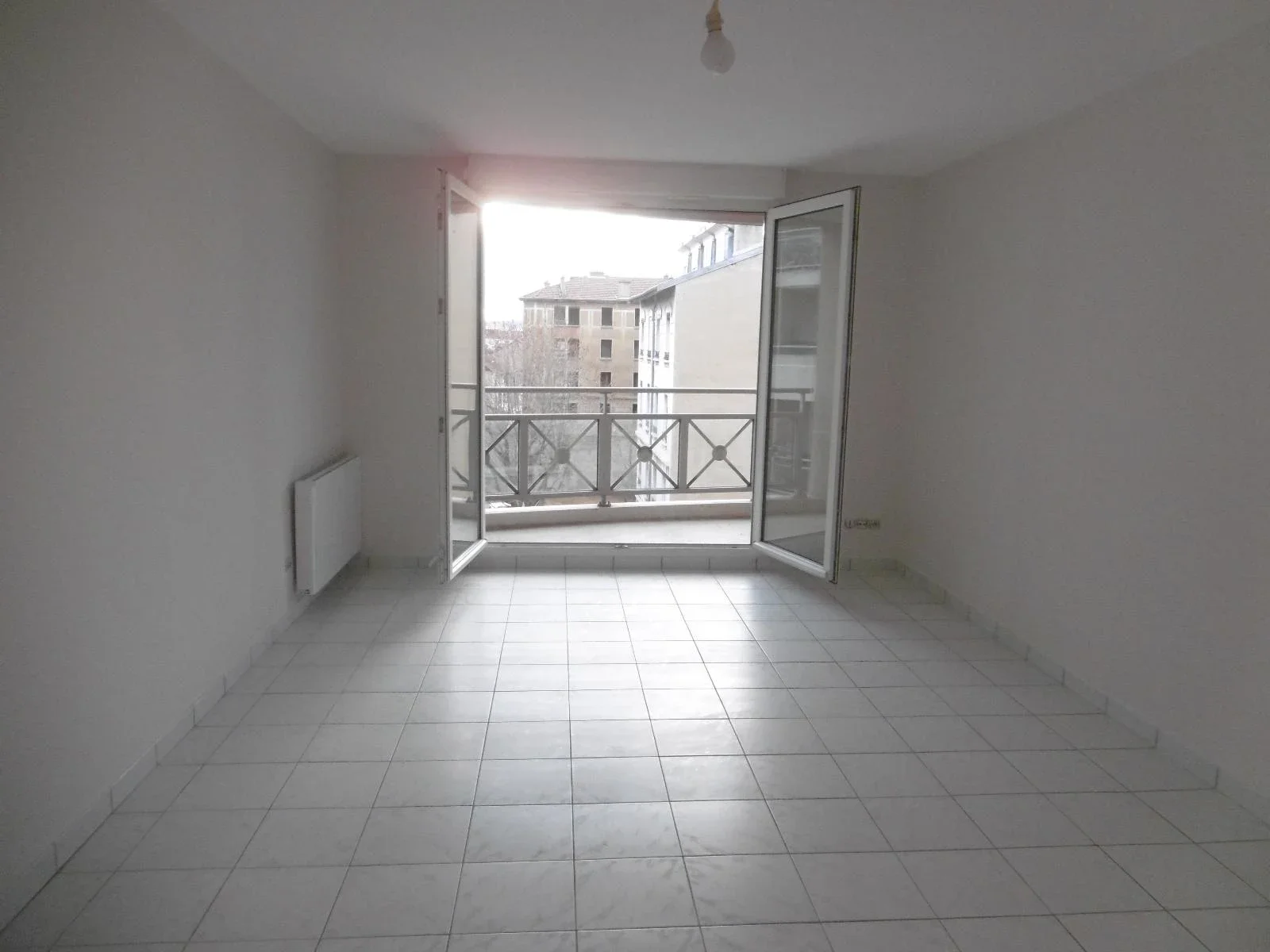 Appartement Rue Rhonat à Villeurbanne