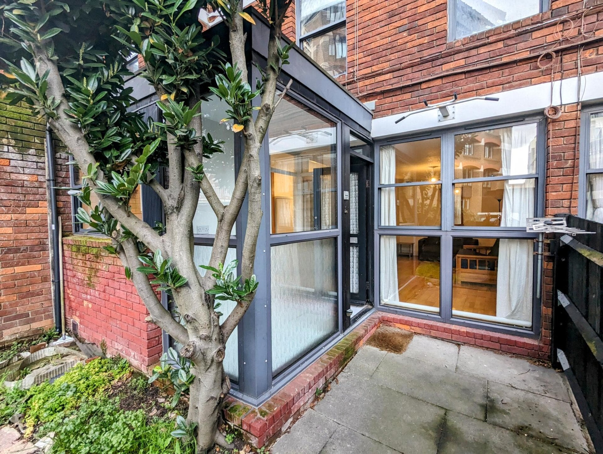 Flat Rampayne Street in City of Westminster