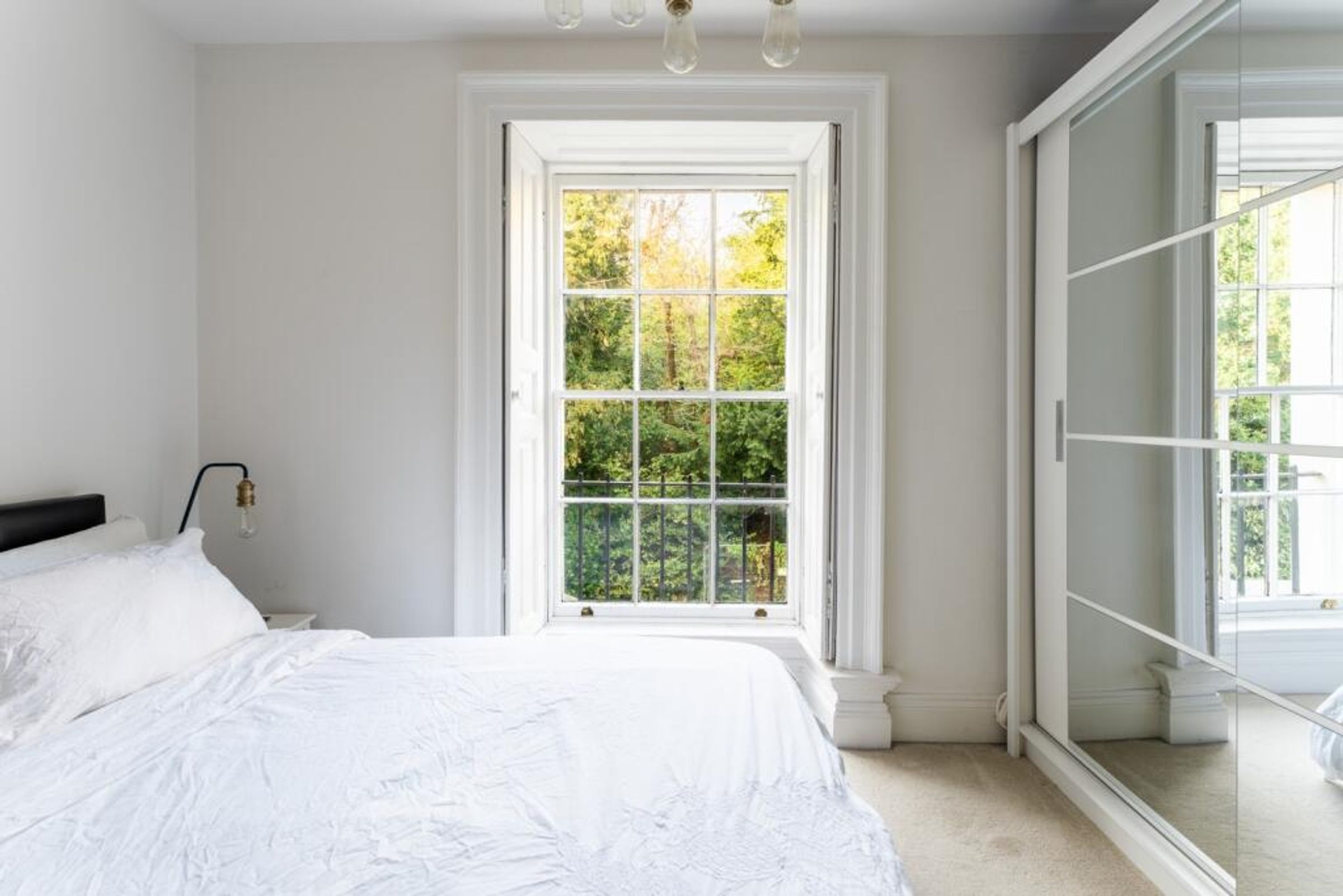 Flat Cornwallis Grove in Bristol