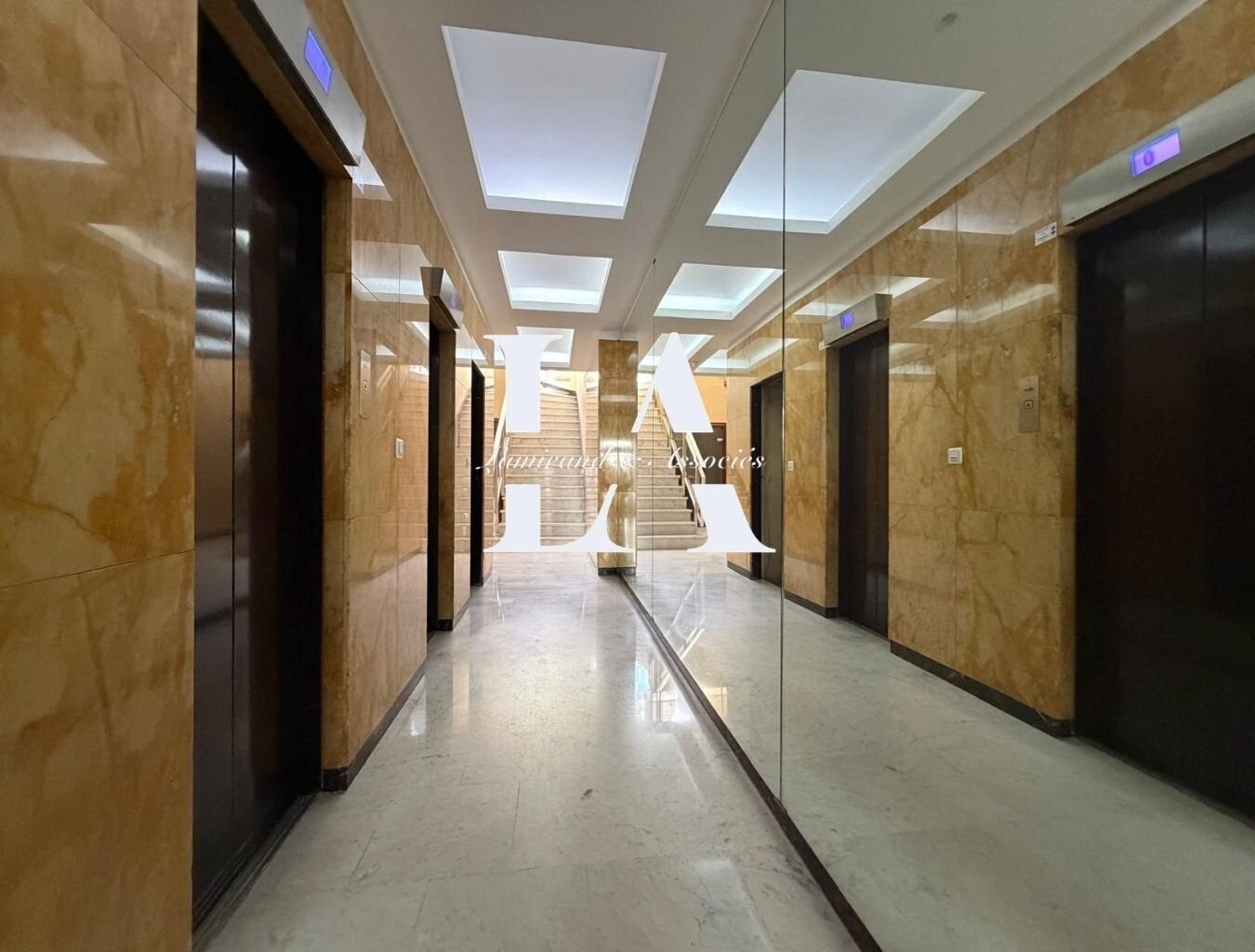 Flat Rue des Acacias in Paris