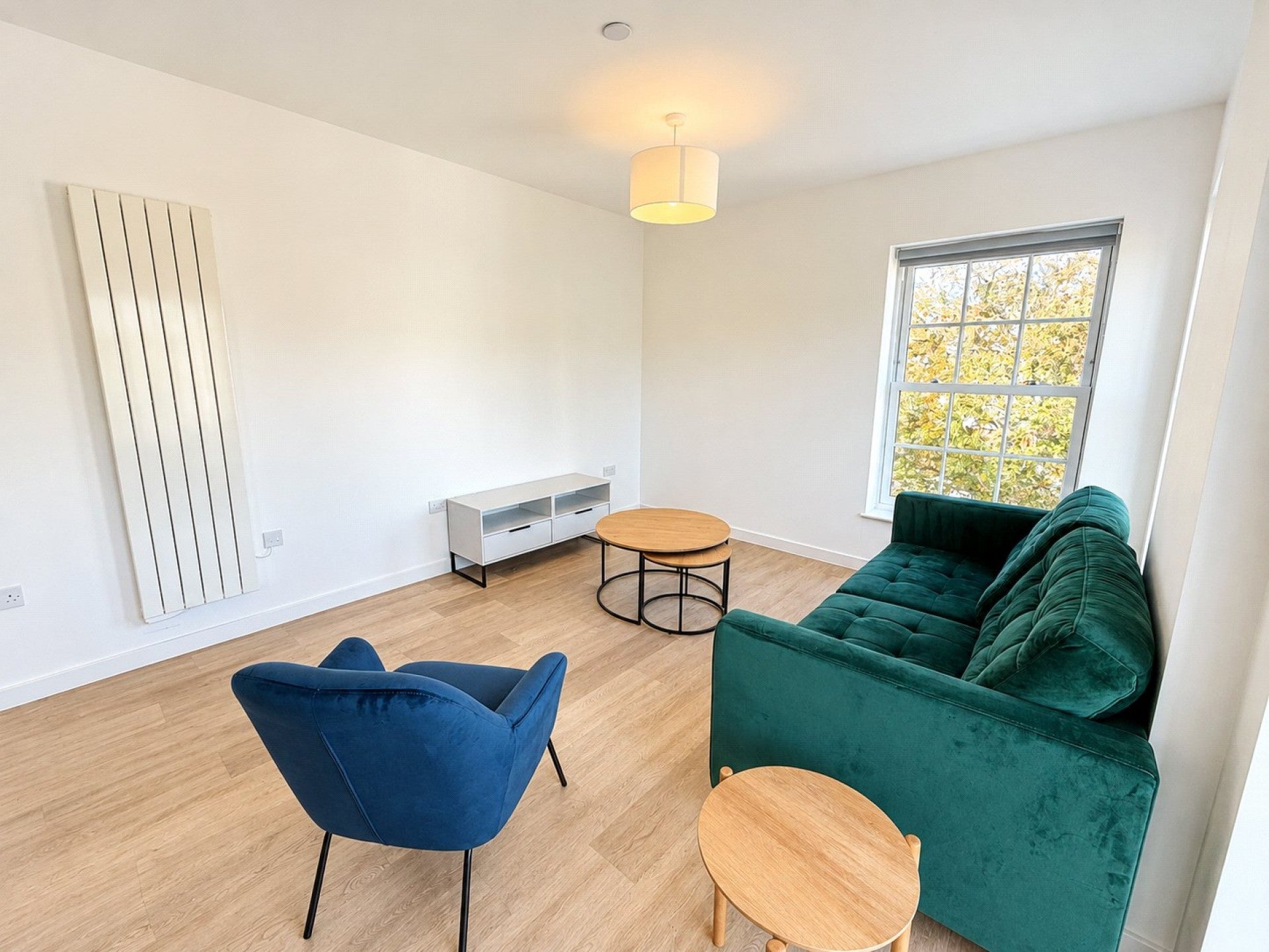 Flat Brightwells Yard in Waverley