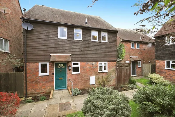 Flat Lewes Road in Lewes