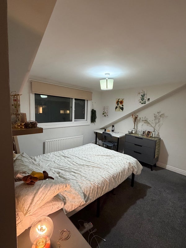Room Welton Place in Leeds