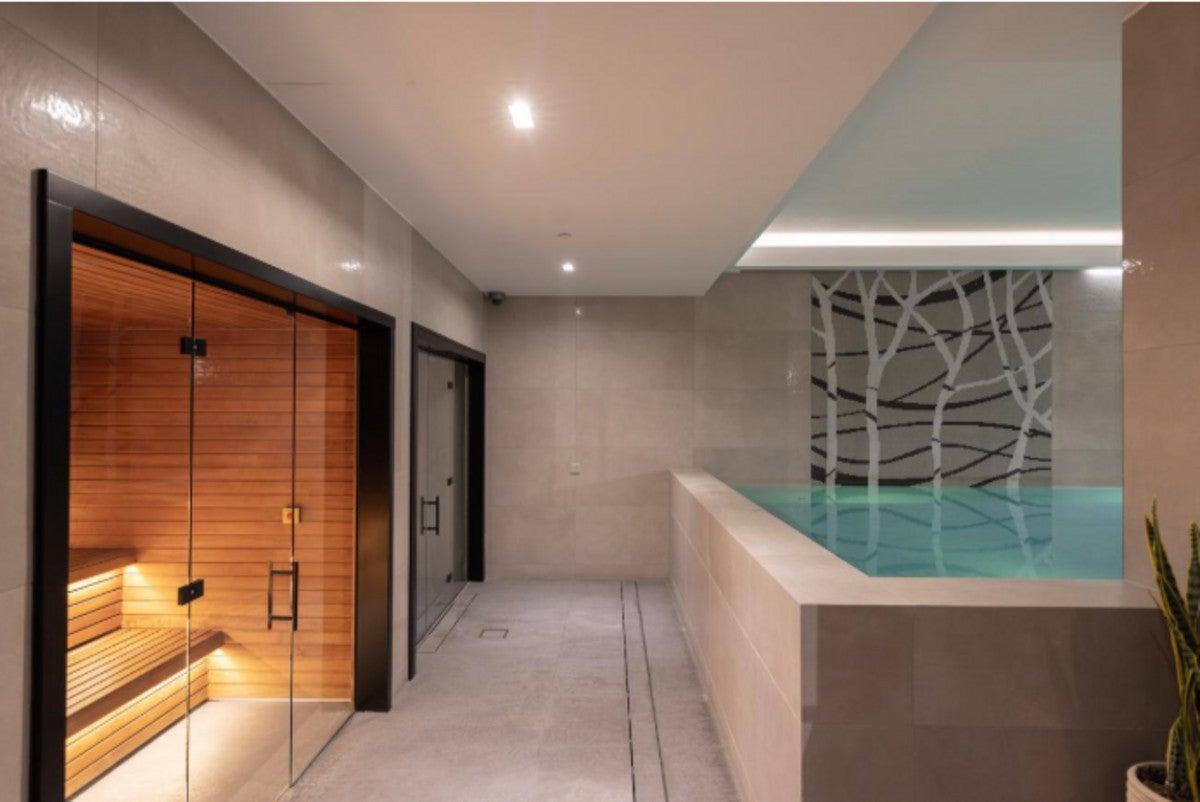 Flat Exchange Gardens in Greater London