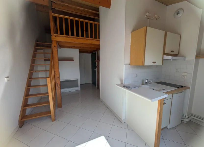 Flat Rue des Dames in La Rochelle