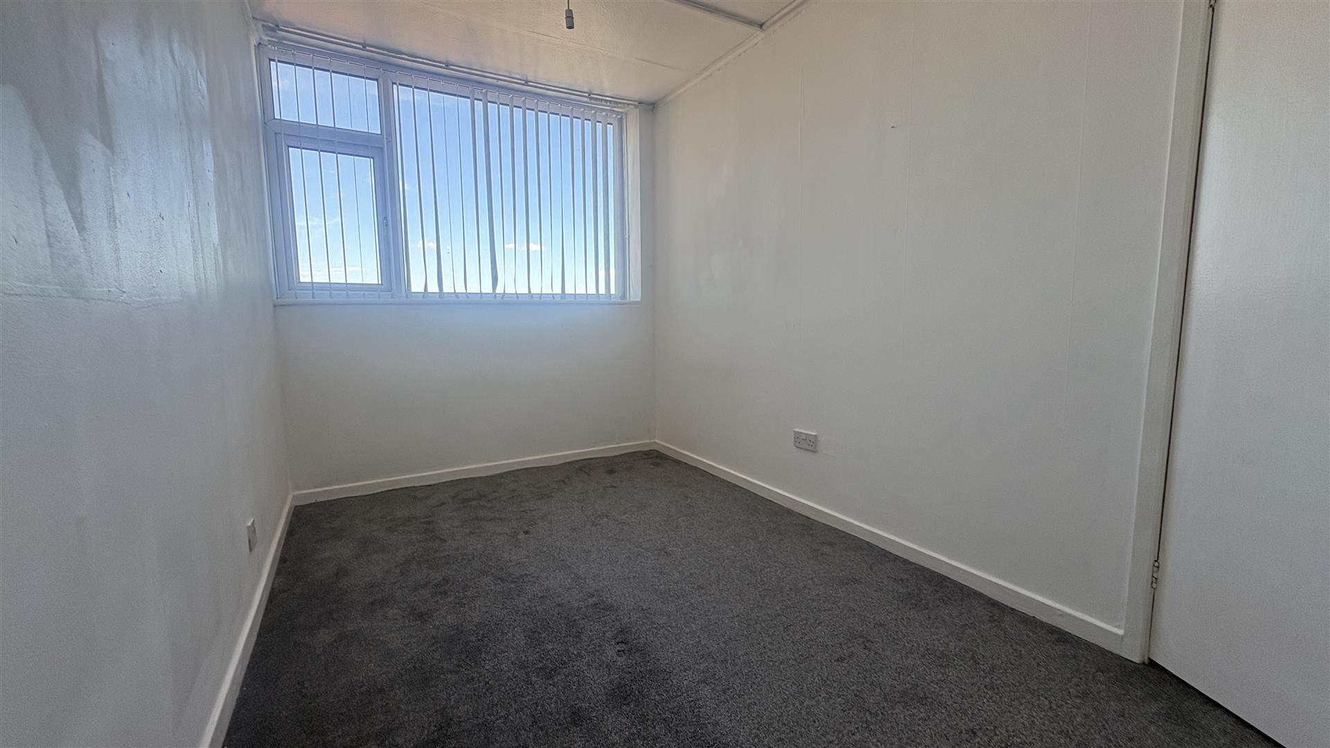Flat Branstree Drive in Coventry