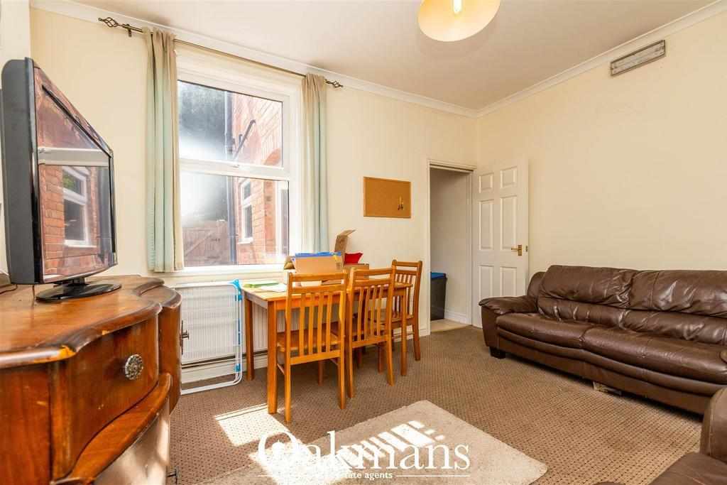 Flat Teignmouth Road in Birmingham