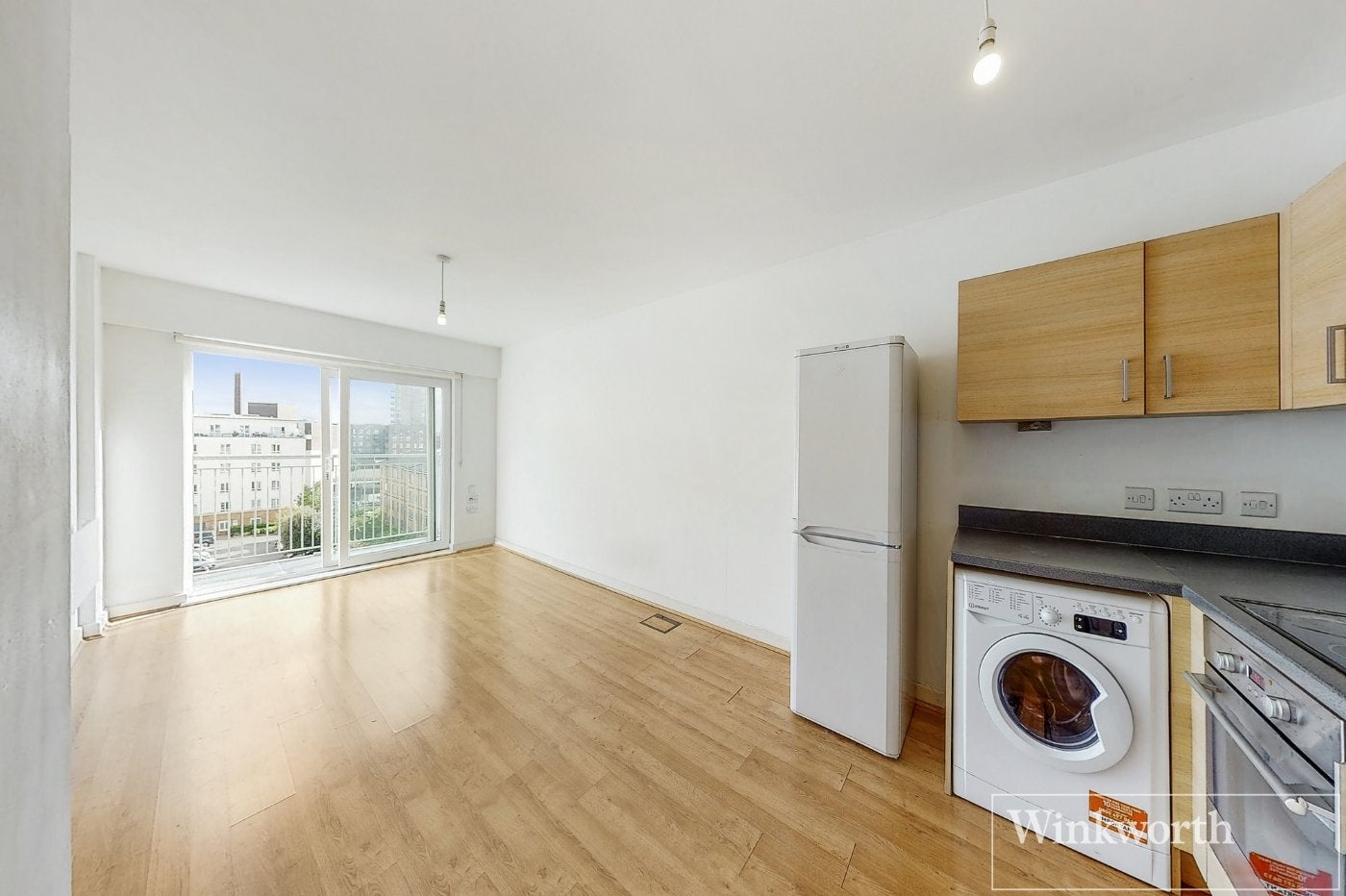 Flat Chancellor Place in Greater London
