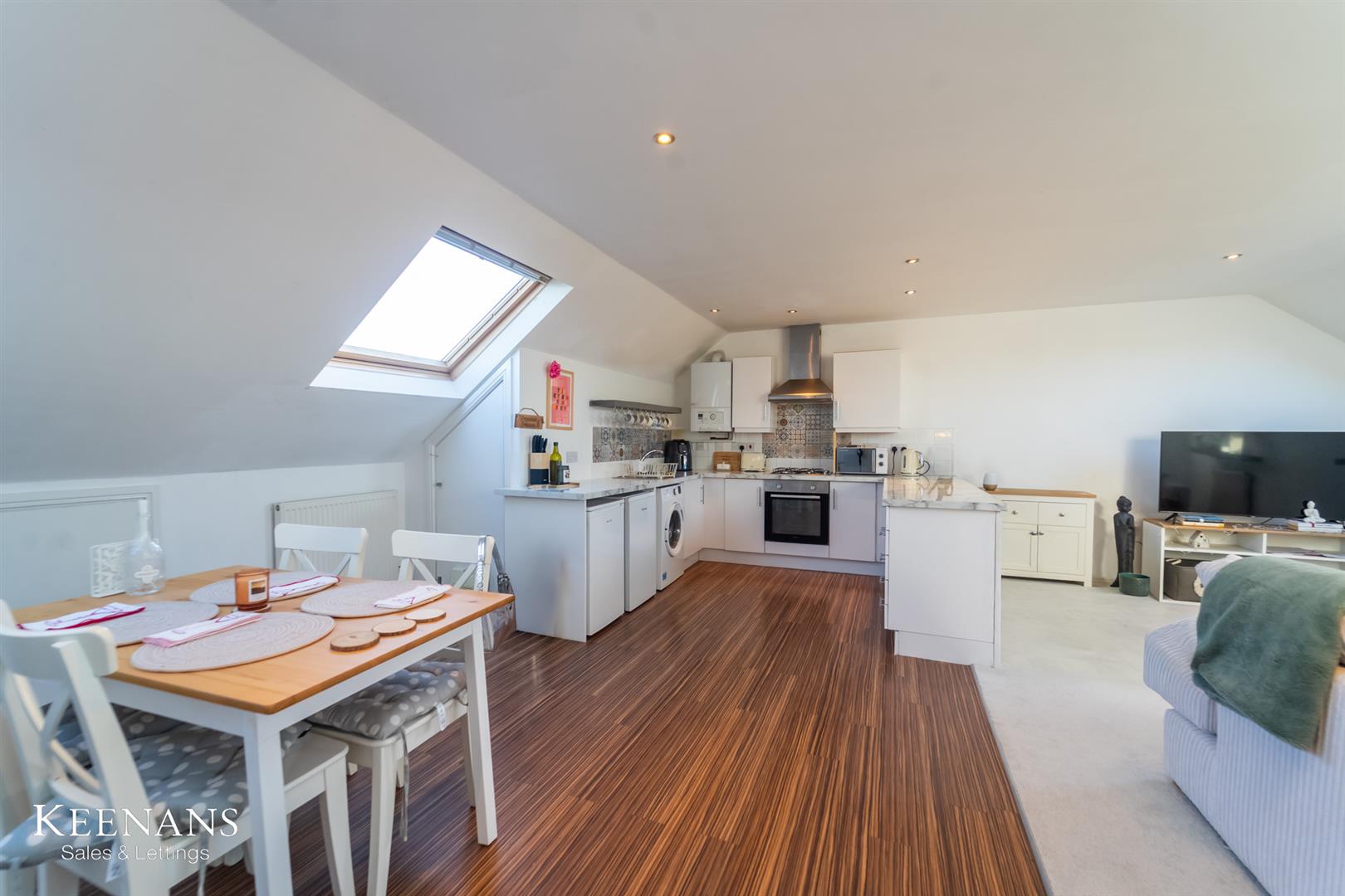 Flat Broadoaks in Bury