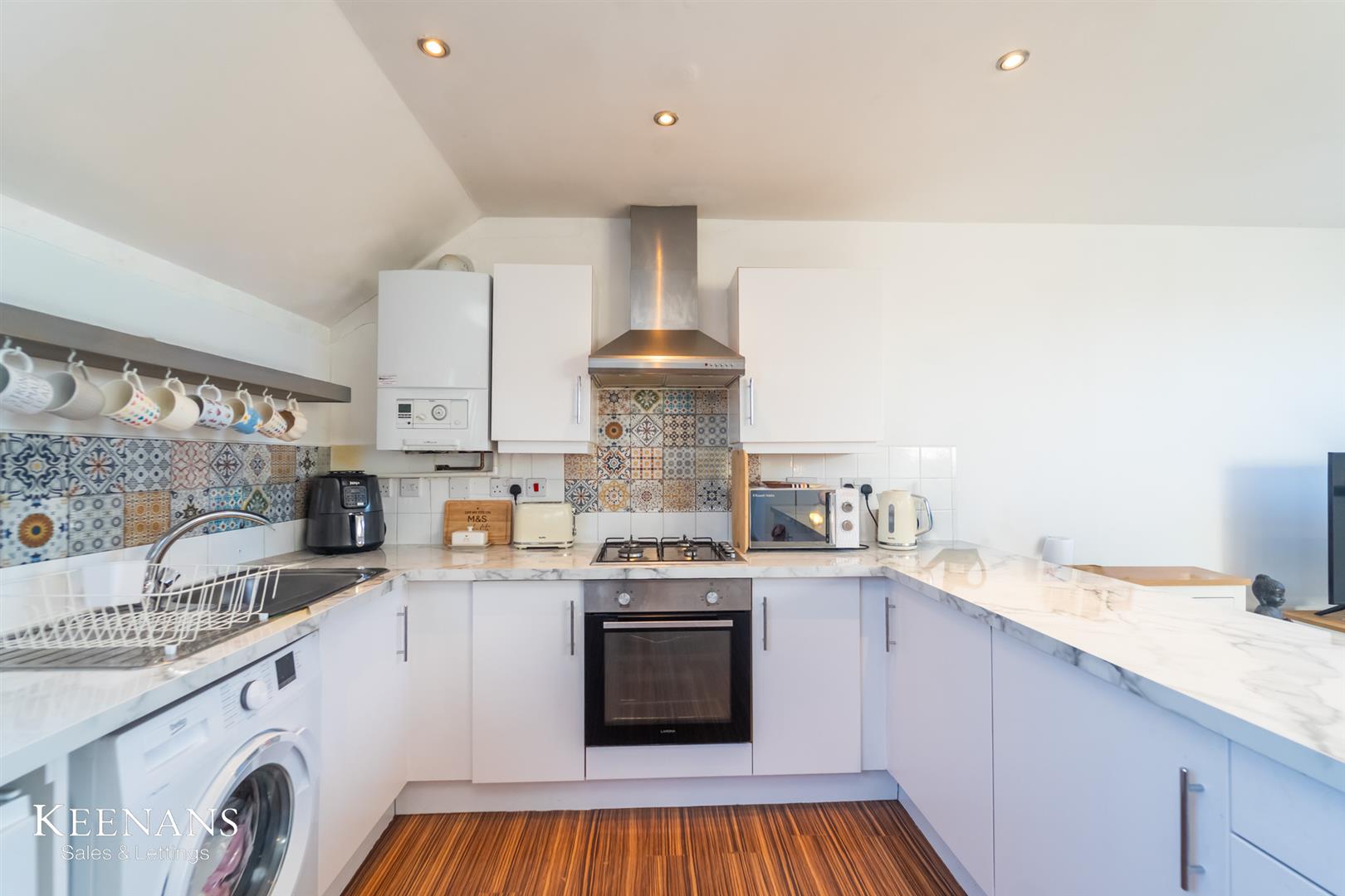 Flat Broadoaks in Bury