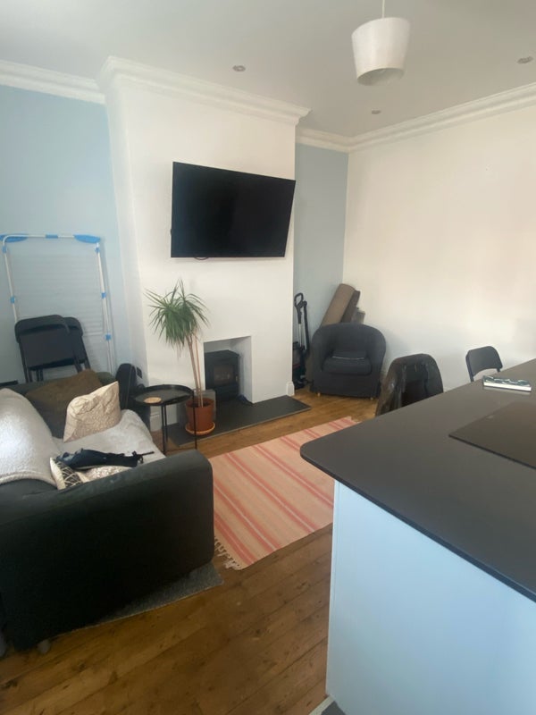 Room Theaker Lane in Leeds