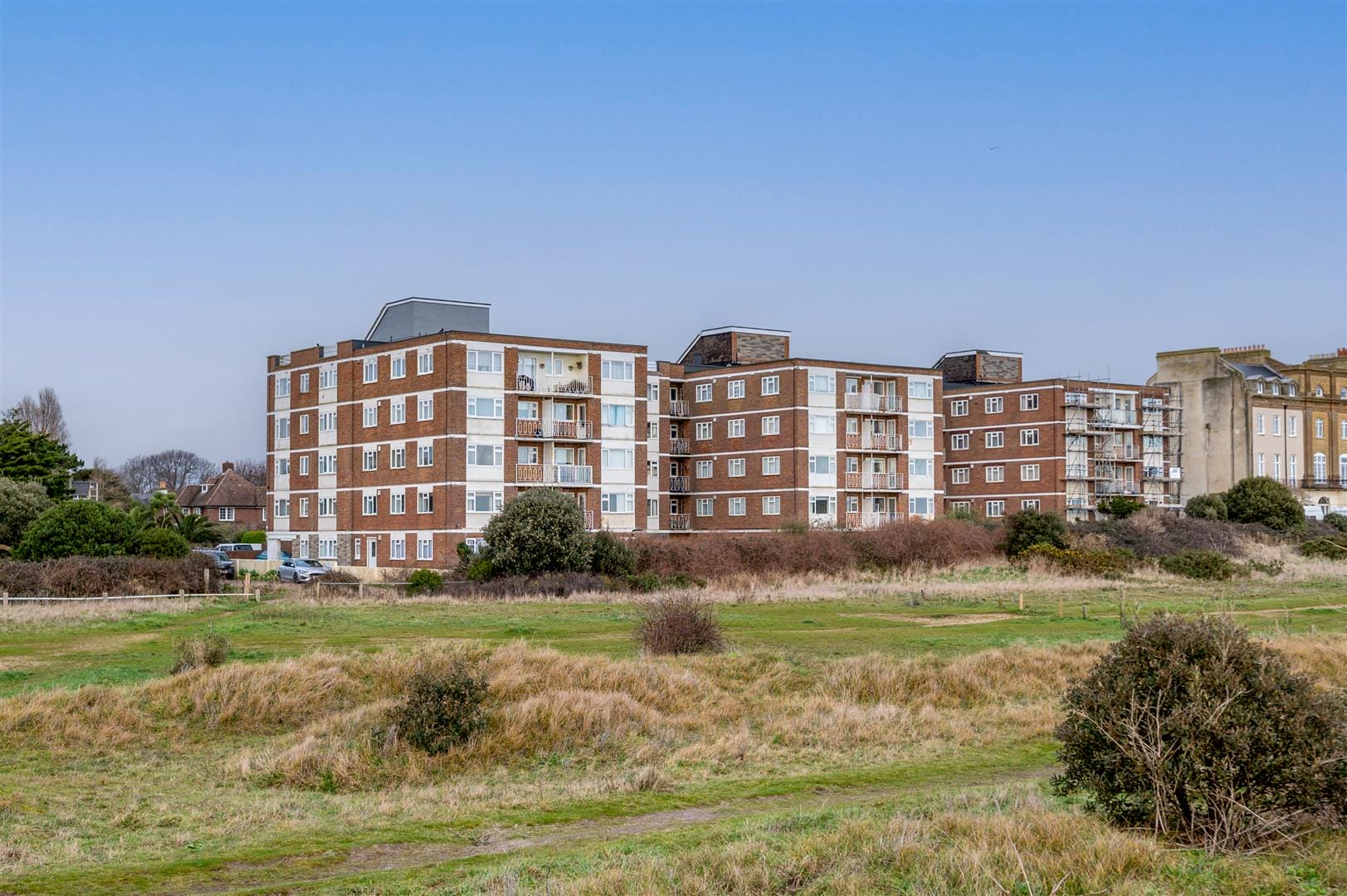 Flat Norflok Crescent in Havant