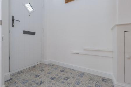 Flat Holbrook Road in Leicester