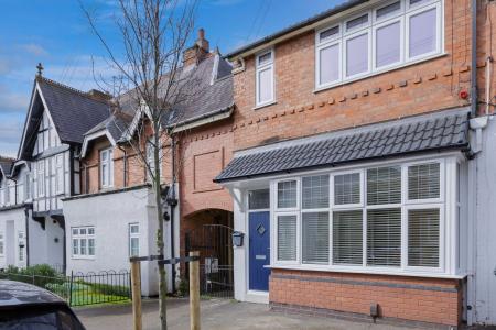 Flat Holbrook Road in Leicester
