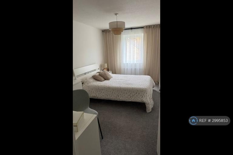 Flat Cissbury Road in Northampton