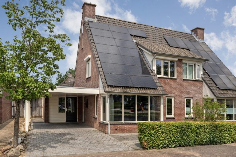 Huis Loorlaan 31 in Hardenberg