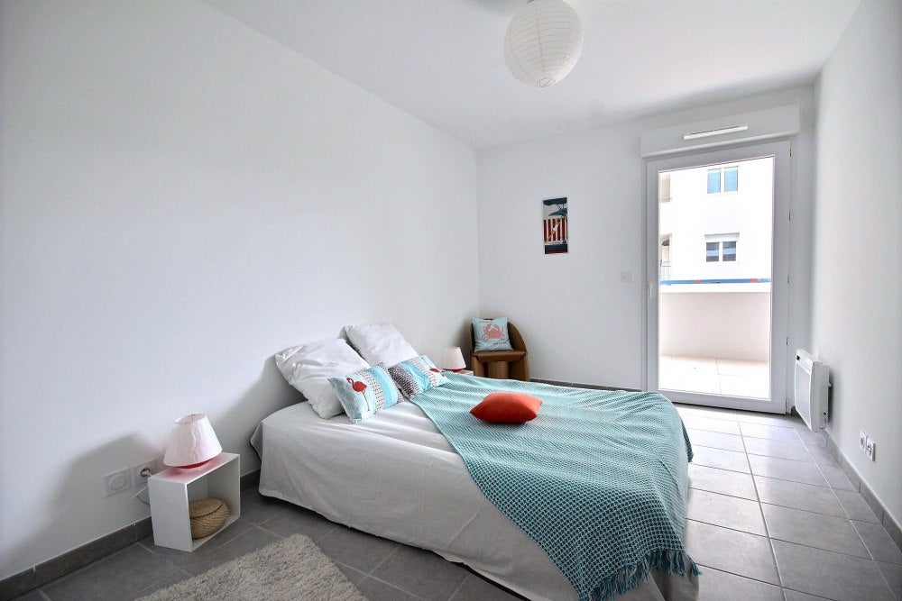 Flat Avenue des Chutes Lavie in Marseille