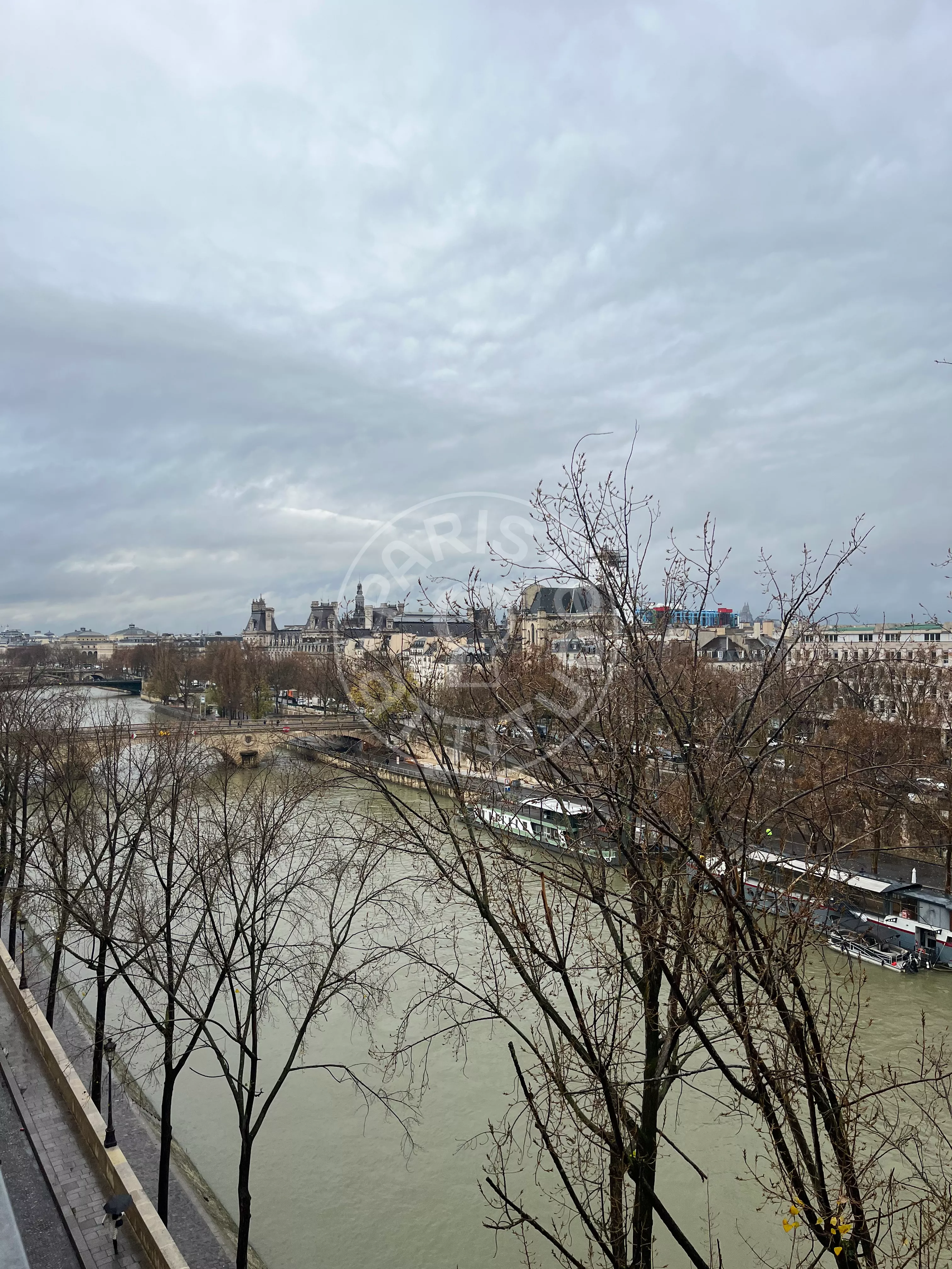 Appartement Quai de Bourbon à Paris